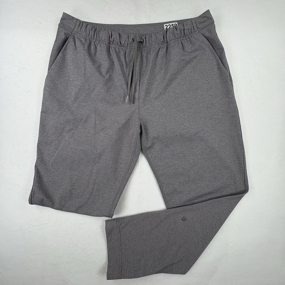 Lululemon Sweatpants Mens 34x26 Gray Knit Elastic Waist Stretch Jogger Lounge
